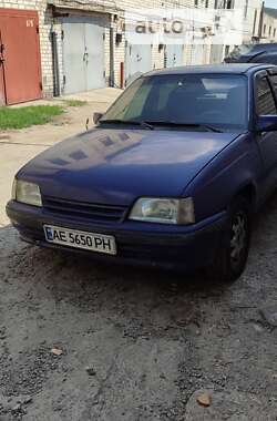 Хэтчбек Opel Kadett 1991 в Днепре