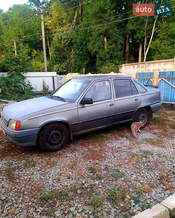 Седан Opel Kadett 1991 в Шполе фото 2 Седан Opel Kadett 1991 в Шполе