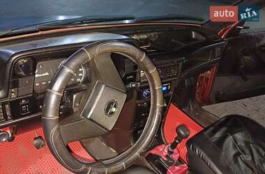 Хэтчбек Opel Kadett 1991 в 