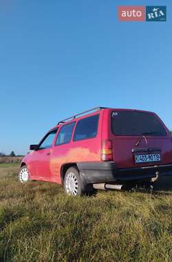Універсал Opel Kadett 1985 в 