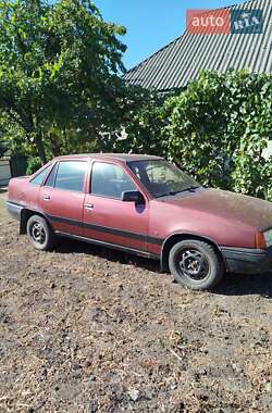 Седан Opel Kadett 1991 в Кам'янці