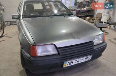 Универсал Opel Kadett 1987 в Баре