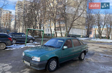 Седан Opel Kadett 1987 в Хмельницькому