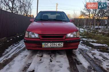 Седан Opel Kadett 1988 в Каменке-Бугской