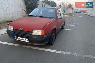 Хэтчбек Opel Kadett 1987 в Одессе