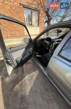 Седан Opel Kadett 1993 в 