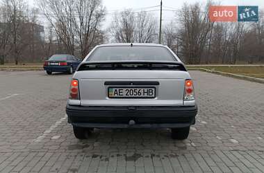 Хэтчбек Opel Kadett 1988 в Запорожье