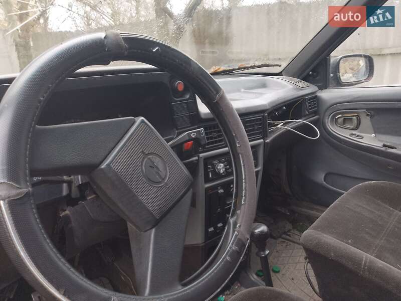 Хэтчбек Opel Kadett 1988 в Брусилове