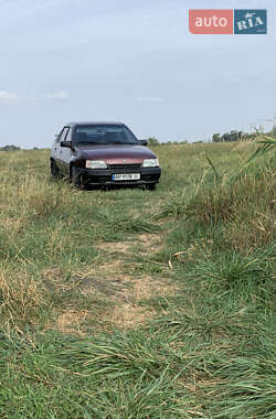 Седан Opel Kadett 1991 в Запоріжжі