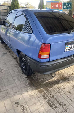 Хетчбек Opel Kadett 1989 в 