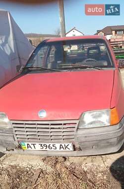 Хэтчбек Opel Kadett 1986 в Рогатине