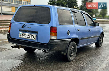 Універсал Opel Kadett 1986 в 
