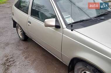 Хетчбек Opel Kadett 1988 в 