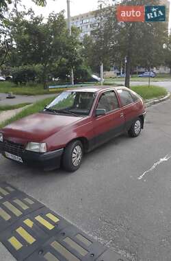 Хэтчбек Opel Kadett 1988 в Киеве