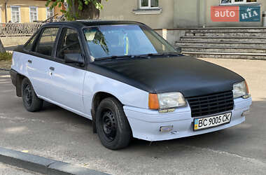 Седан Opel Kadett 1986 в Рівному