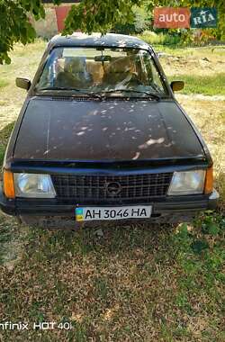 Хэтчбек Opel Kadett 1982 в Краматорске