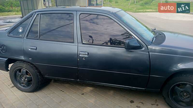 Opel Kadett 1988