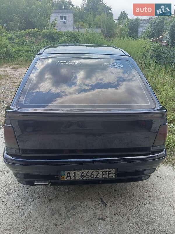 Хэтчбек Opel Kadett 1988 в Вышгороде