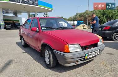 Седан Opel Kadett 1988 в Сумах