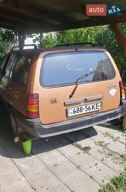 Універсал Opel Kadett 1986 в Виноградові