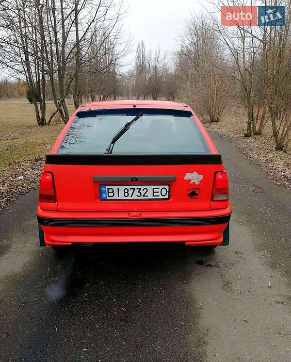 Хэтчбек Opel Kadett 1987 в Кременчуге