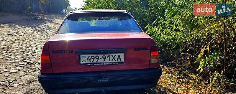 Седан Opel Kadett 1986 в Васильковке