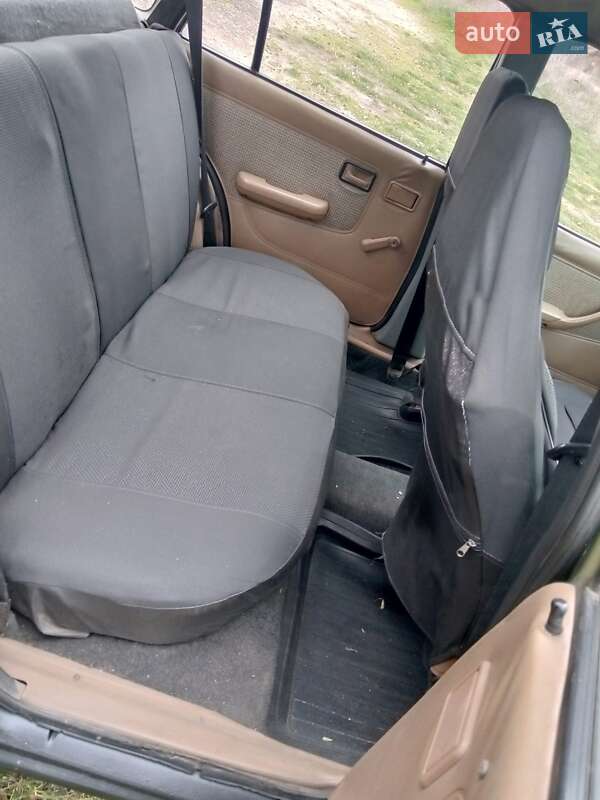 Седан Opel Kadett 1986 в Корсуне-Шевченковском фото 12 Седан Opel Kadett 1986 в Корсуне-Шевченковском