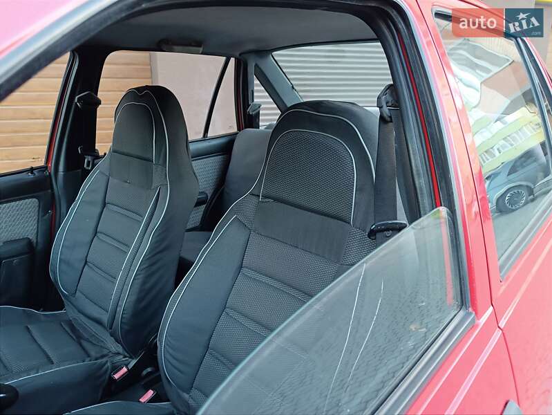 Седан Opel Kadett 1990 в Виннице