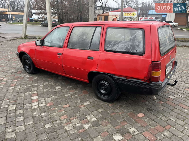 Универсал Opel Kadett 1991 в Харькове