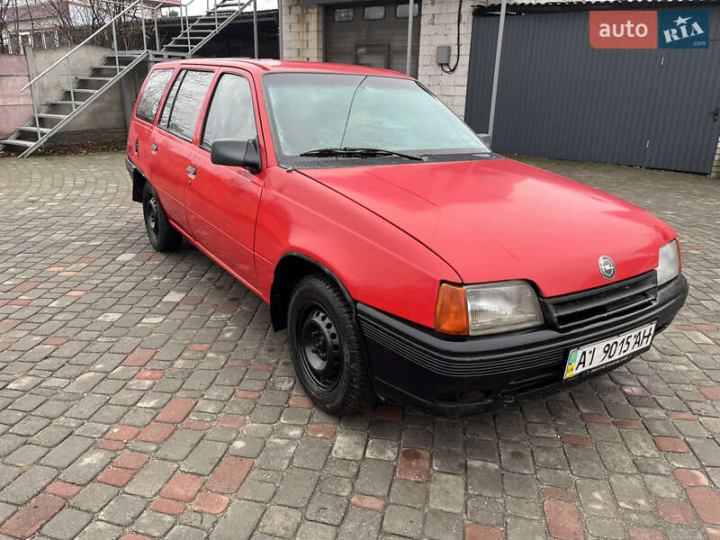 Универсал Opel Kadett 1991 в Харькове