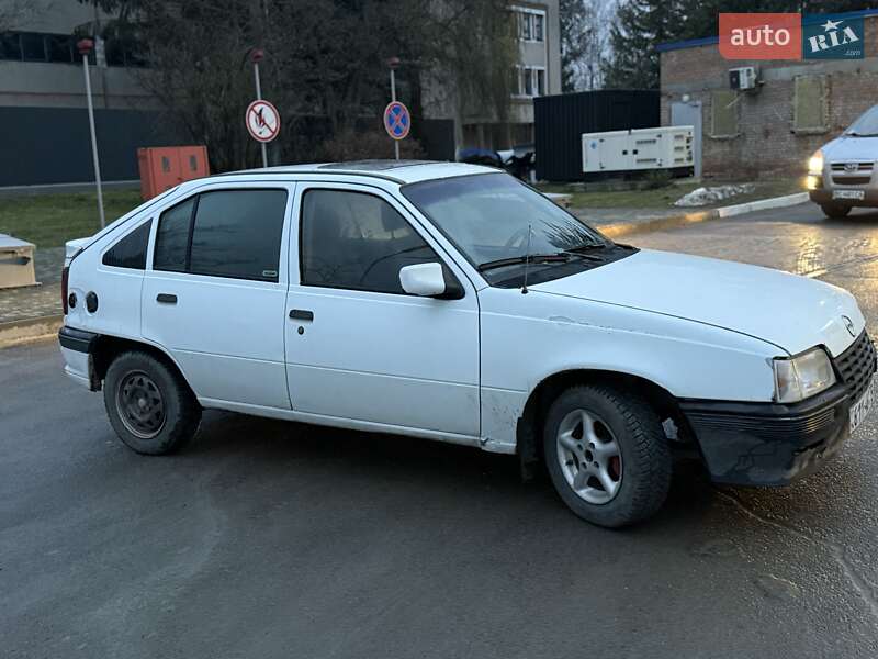 Хэтчбек Opel Kadett 1987 в Львове фото 14 Хэтчбек Opel Kadett 1987 в Львове