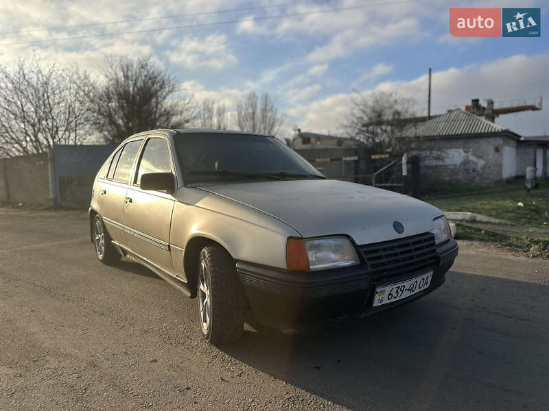 Opel Kadett 1988