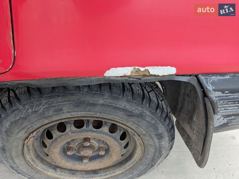 Седан Opel Kadett 1988 в Кременчуці