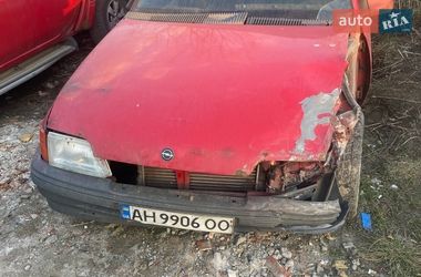 Хэтчбек Opel Kadett 1991 в Киеве