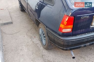 Хэтчбек Opel Kadett 1991 в Христиновке