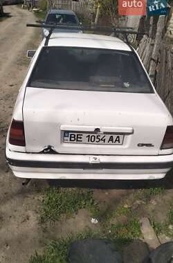 Седан Opel Kadett 1989 в Николаеве