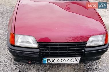 Універсал Opel Kadett 1988 в Дунаївцях