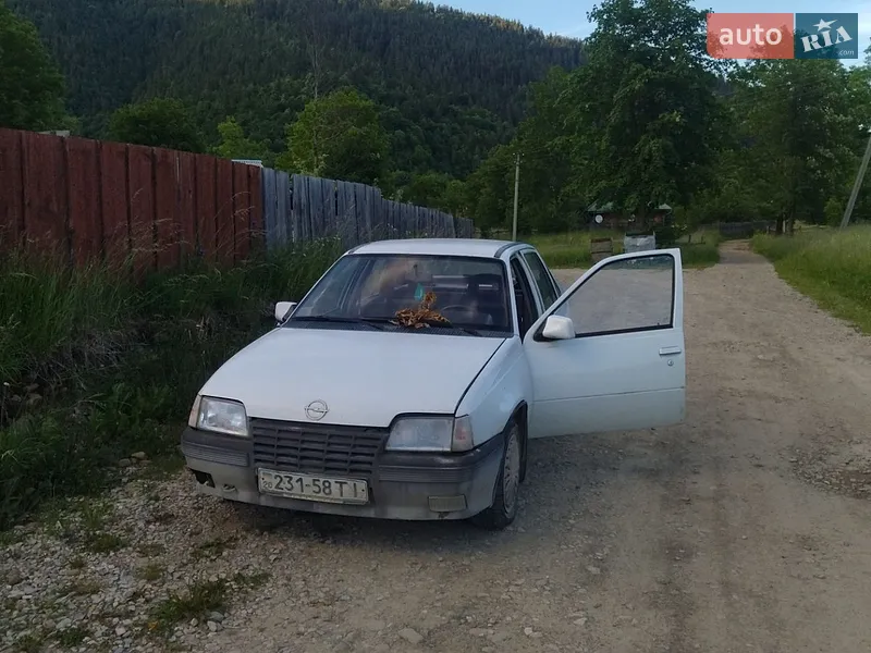Opel Kadett 1986