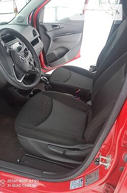 Хэтчбек Opel Karl 2016 в 