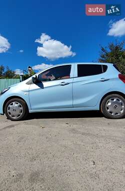 Хэтчбек Opel Karl 2015 в Каневе