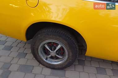 Купе Opel Manta 1977 в 