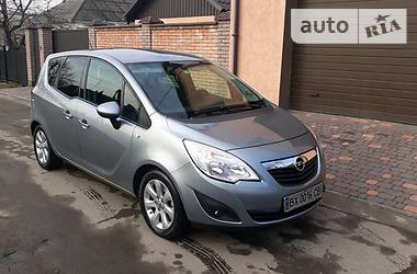 Минивэн Opel Meriva 2010 в Тульчине