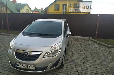 Універсал Opel Meriva 2010 в Івано-Франківську