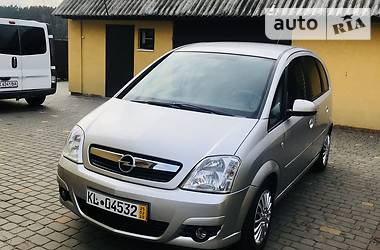 Хетчбек Opel Meriva 2007 в 