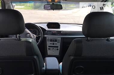 Хэтчбек Opel Meriva 2009 в 
