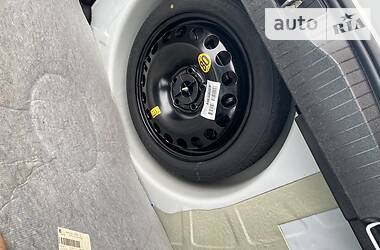 Минивэн Opel Meriva 2012 в 