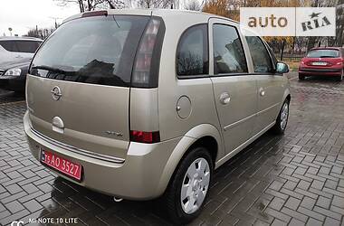 Минивэн Opel Meriva 2011 в Луцке