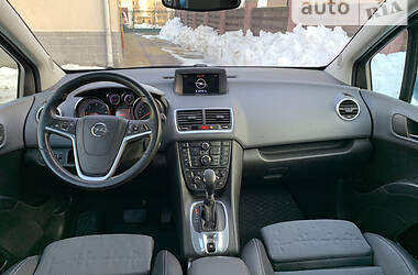 Хэтчбек Opel Meriva 2011 в Стрые