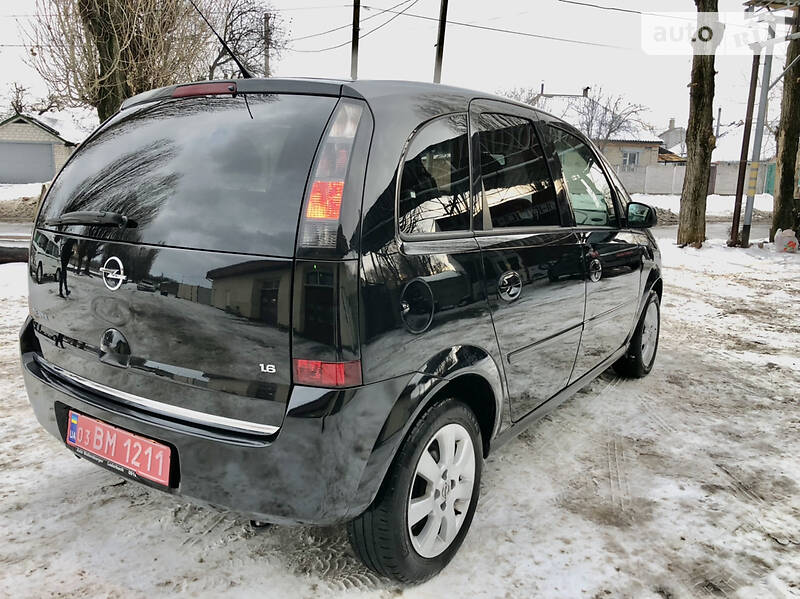 Хэтчбек Opel Meriva 2008 в Харькове