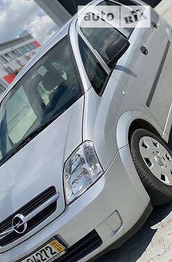 Минивэн Opel Meriva 2004 в Нововолынске